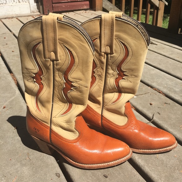 COPY - Frye leather cowboy boots size 7 - Picture 1 of 6